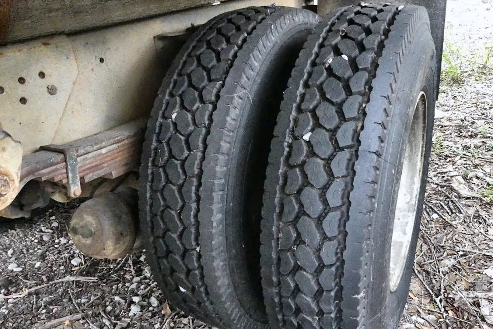 1993 GMC C - view 20 of 20