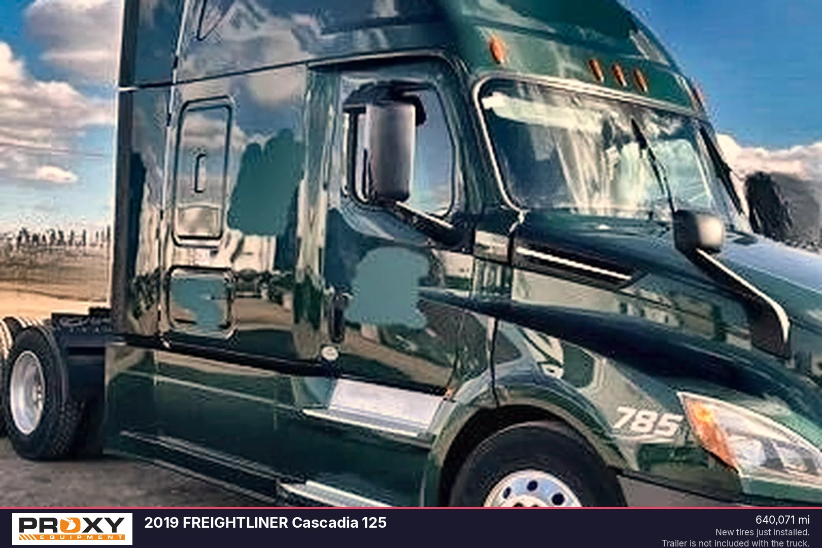 2019 FREIGHTLINER Cascadia 125 - view 1 of 13