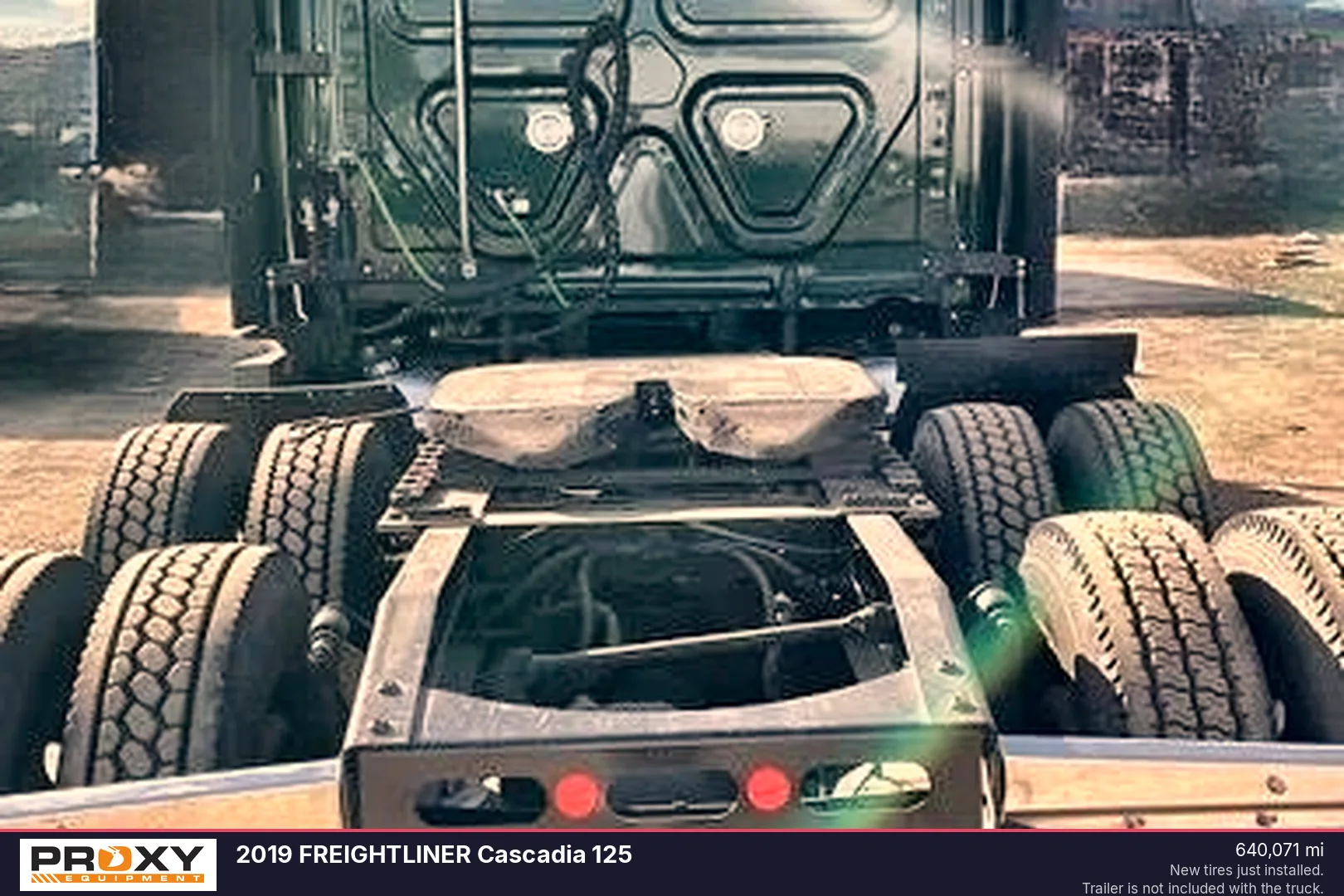 2019 FREIGHTLINER Cascadia 125 - view 5 of 13