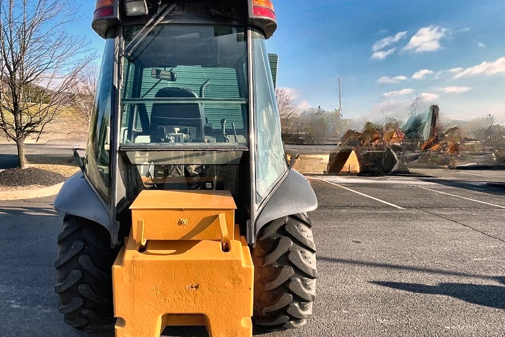 2003 CASE 570M XT - view 6 of 35