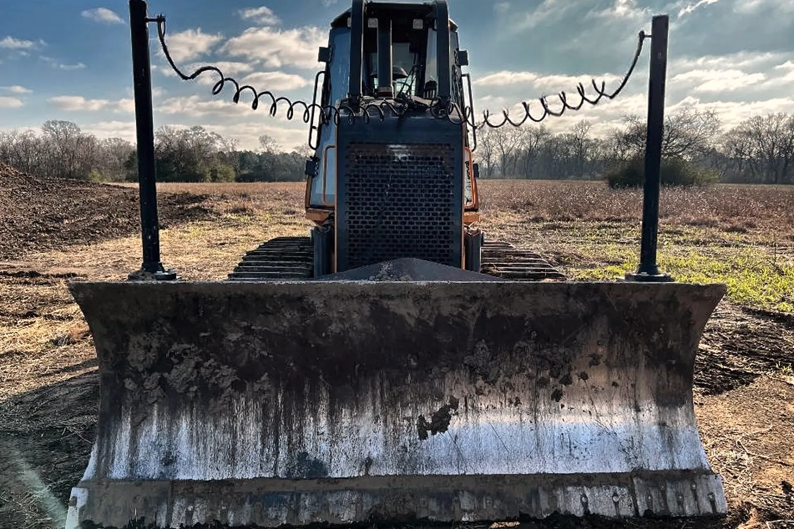 2020 CASE 1150M LT - view 9 of 23