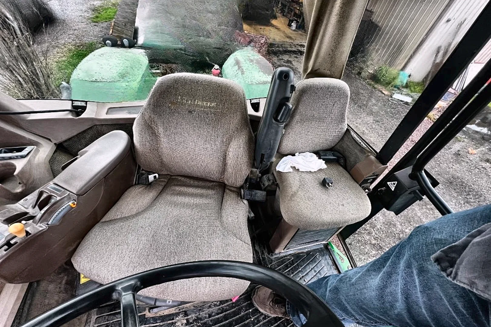 2005 DEERE 9520 - view 17 of 17