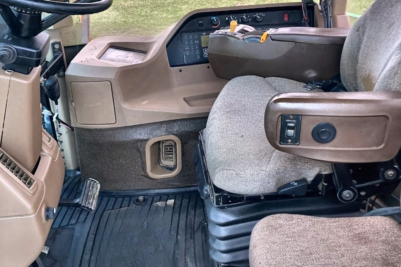 2004 DEERE 9420 - view 15 of 15