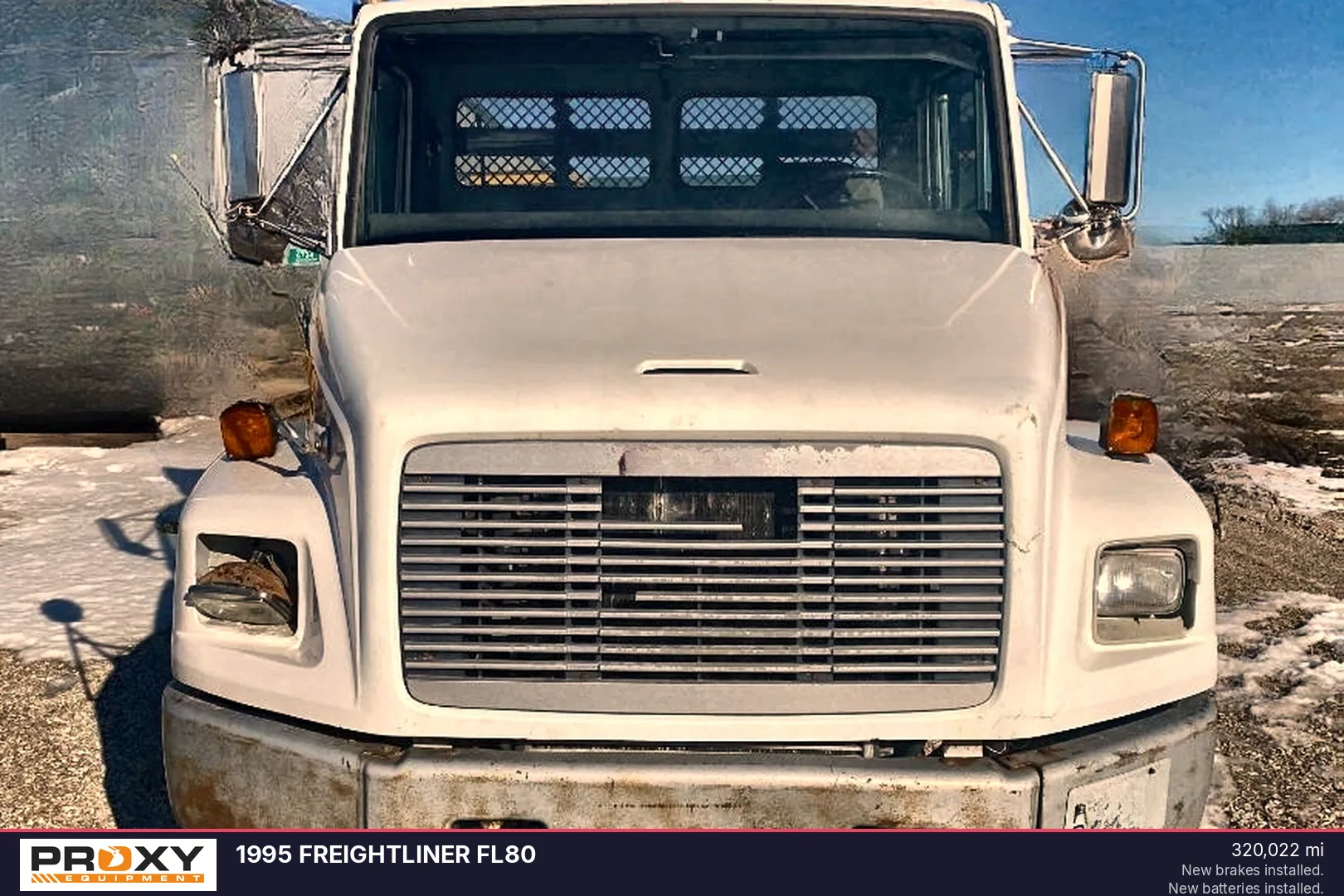 1995 FREIGHTLINER FL80 - view 2 of 31