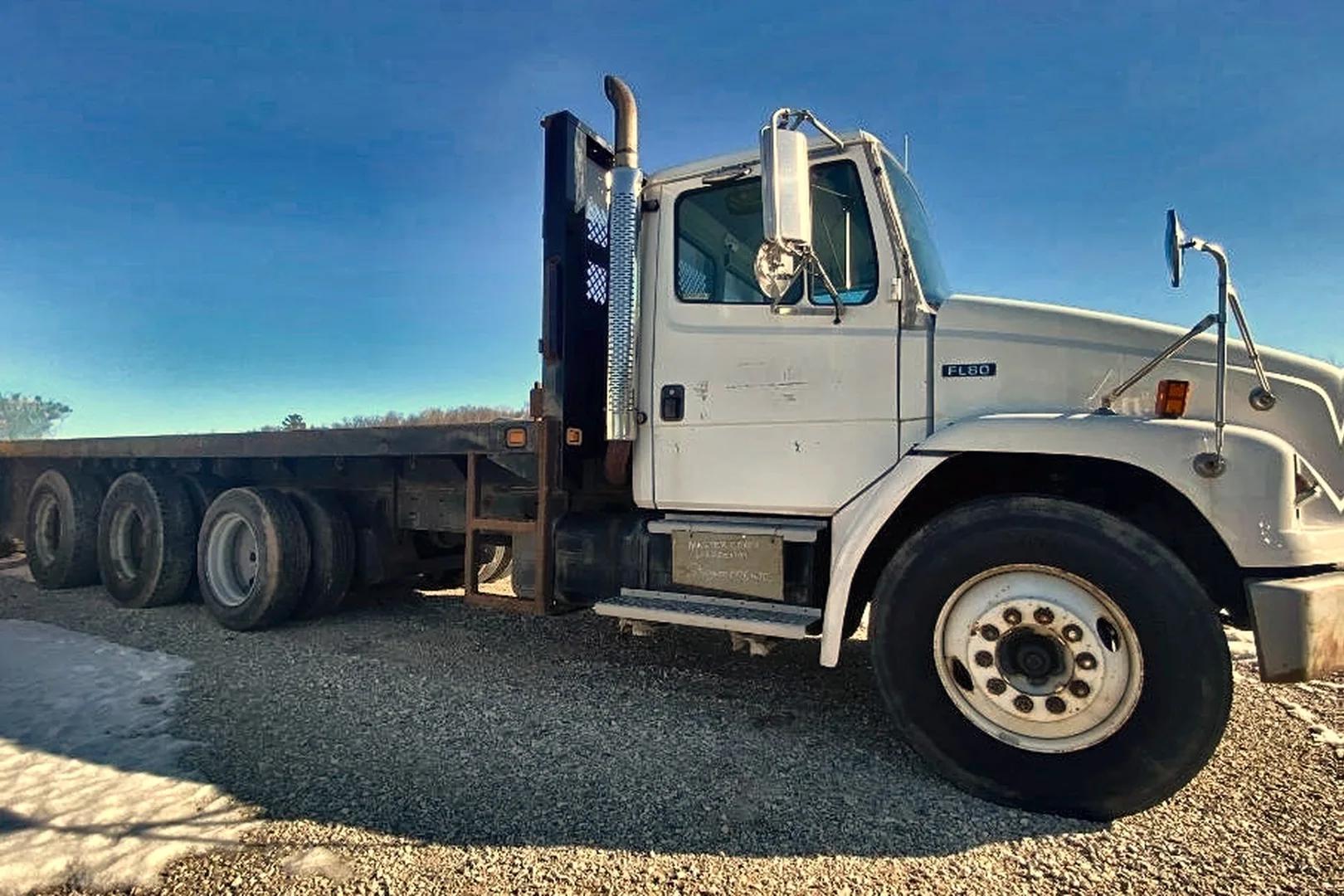 1995 FREIGHTLINER FL80 - view 10 of 31