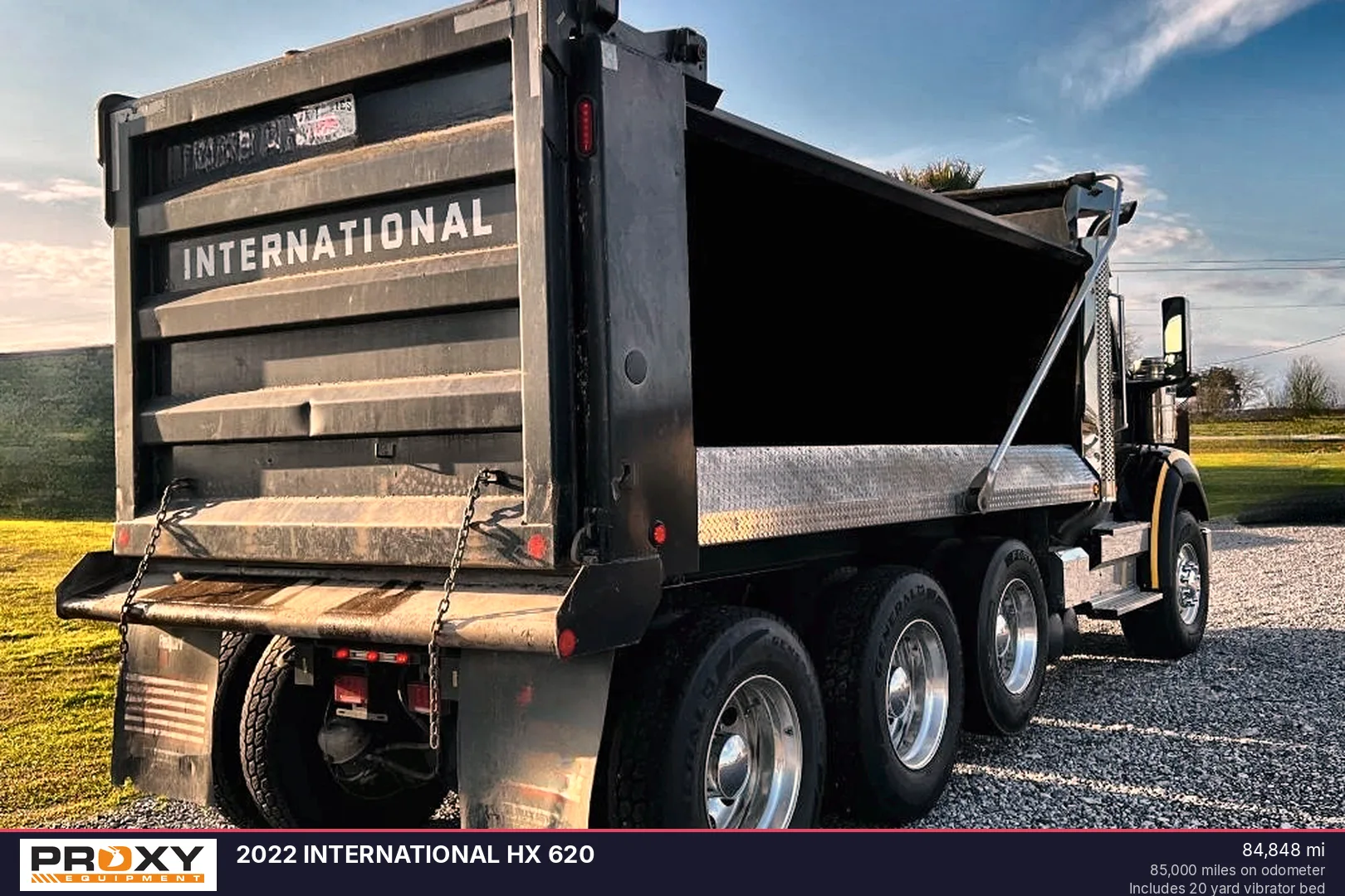 2022 INTERNATIONAL HX 620 - view 3 of 16