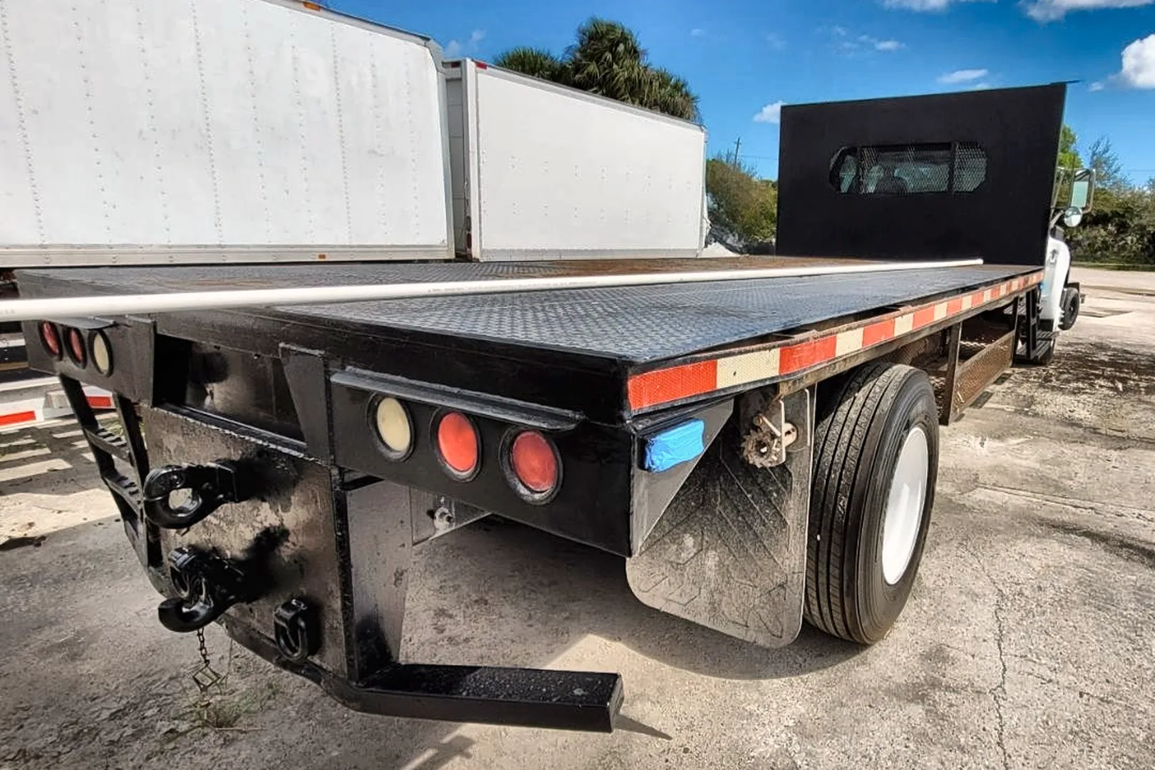 2008 FORD F750 - view 10 of 22