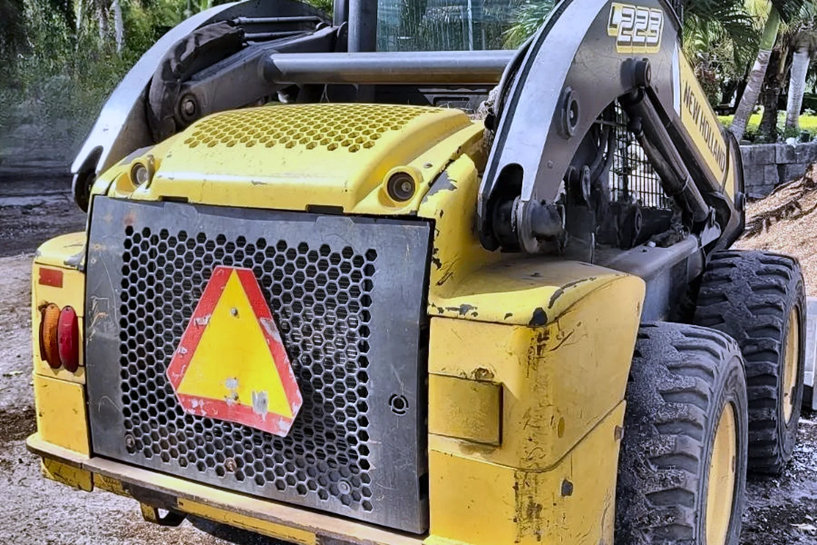 2012 NEW HOLLAND L223 - view 13 of 18