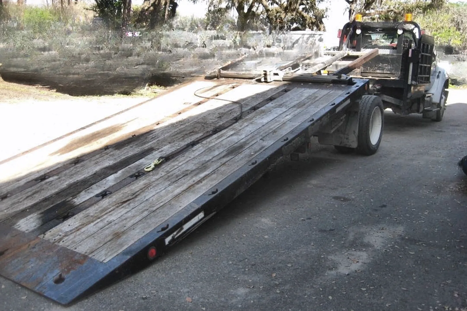 2015 FORD F650 XLT Super Duty - view 9 of 17