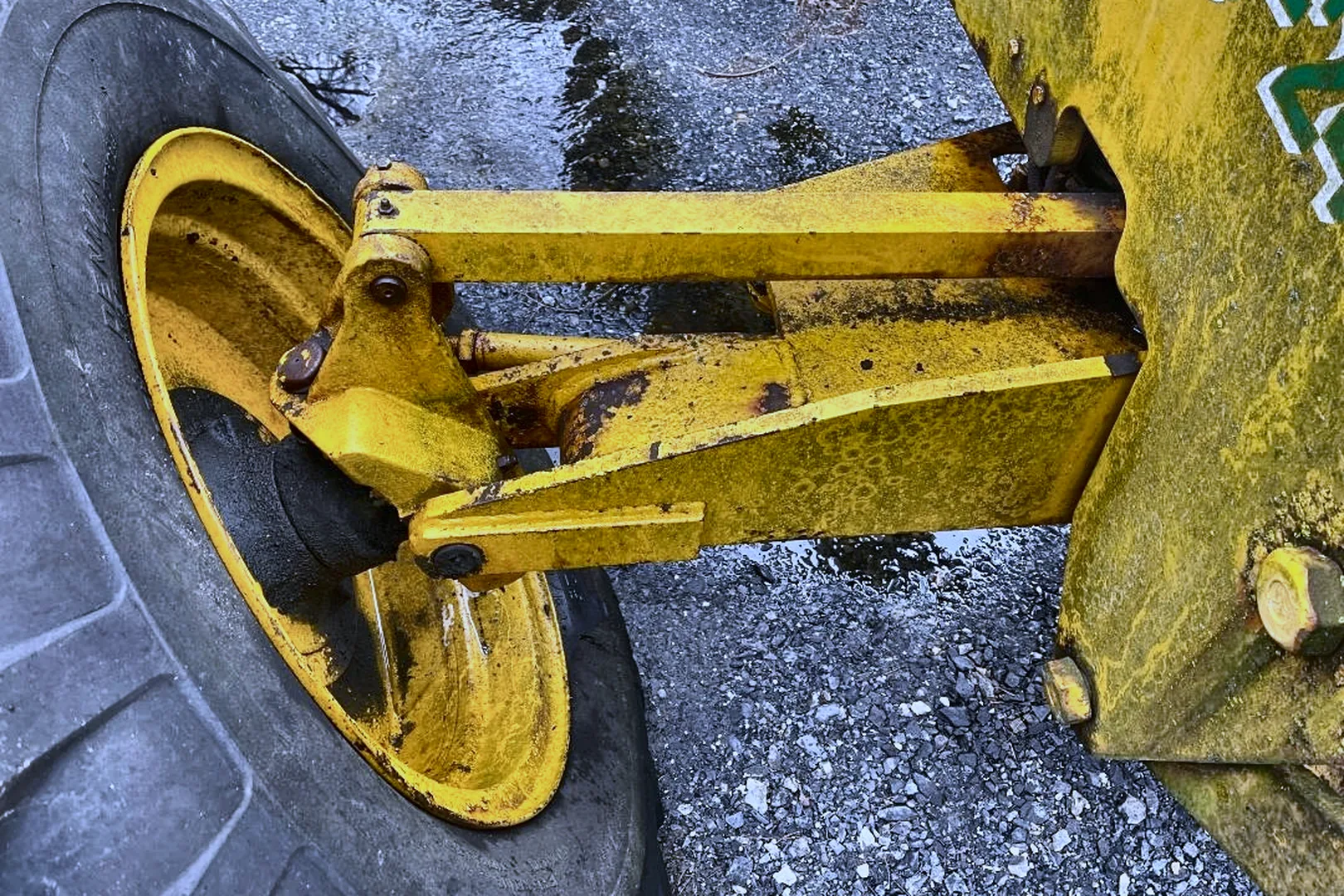 1979 DEERE 570A - view 16 of 35