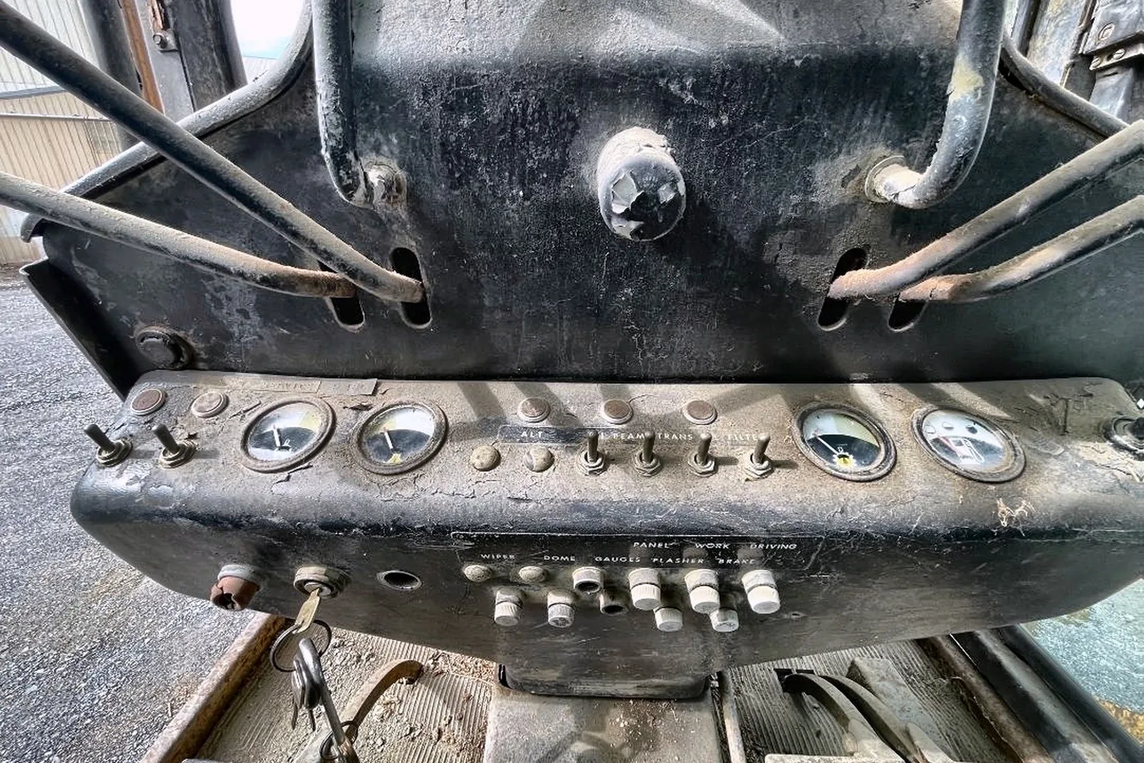 1979 DEERE 570A - view 20 of 35