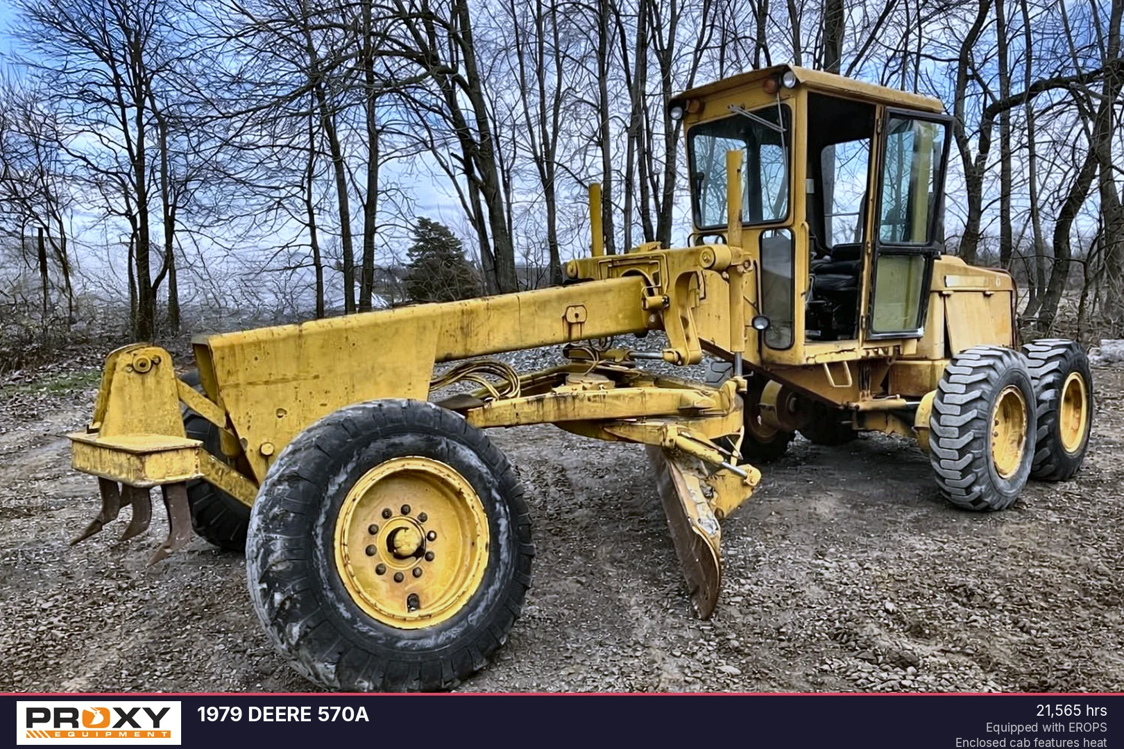 1979 DEERE 570A - view 2 of 35