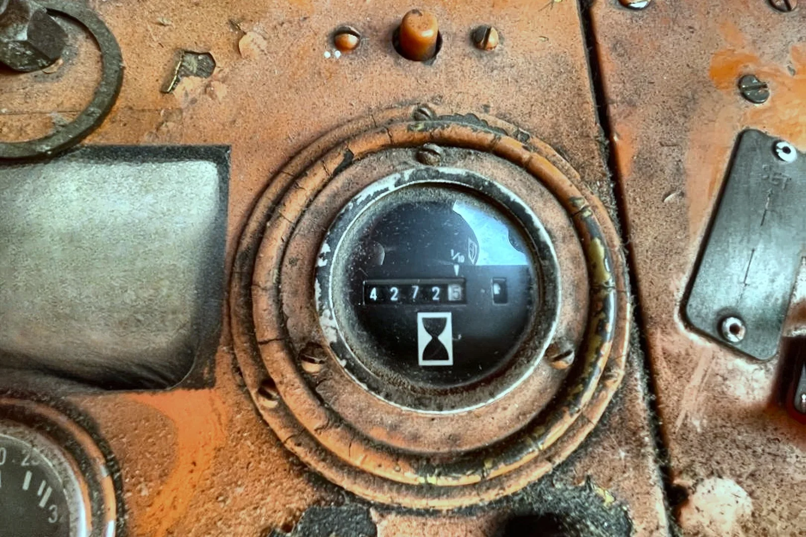 1977 P & H 790TC 90-Ton Crane - view 20 of 35