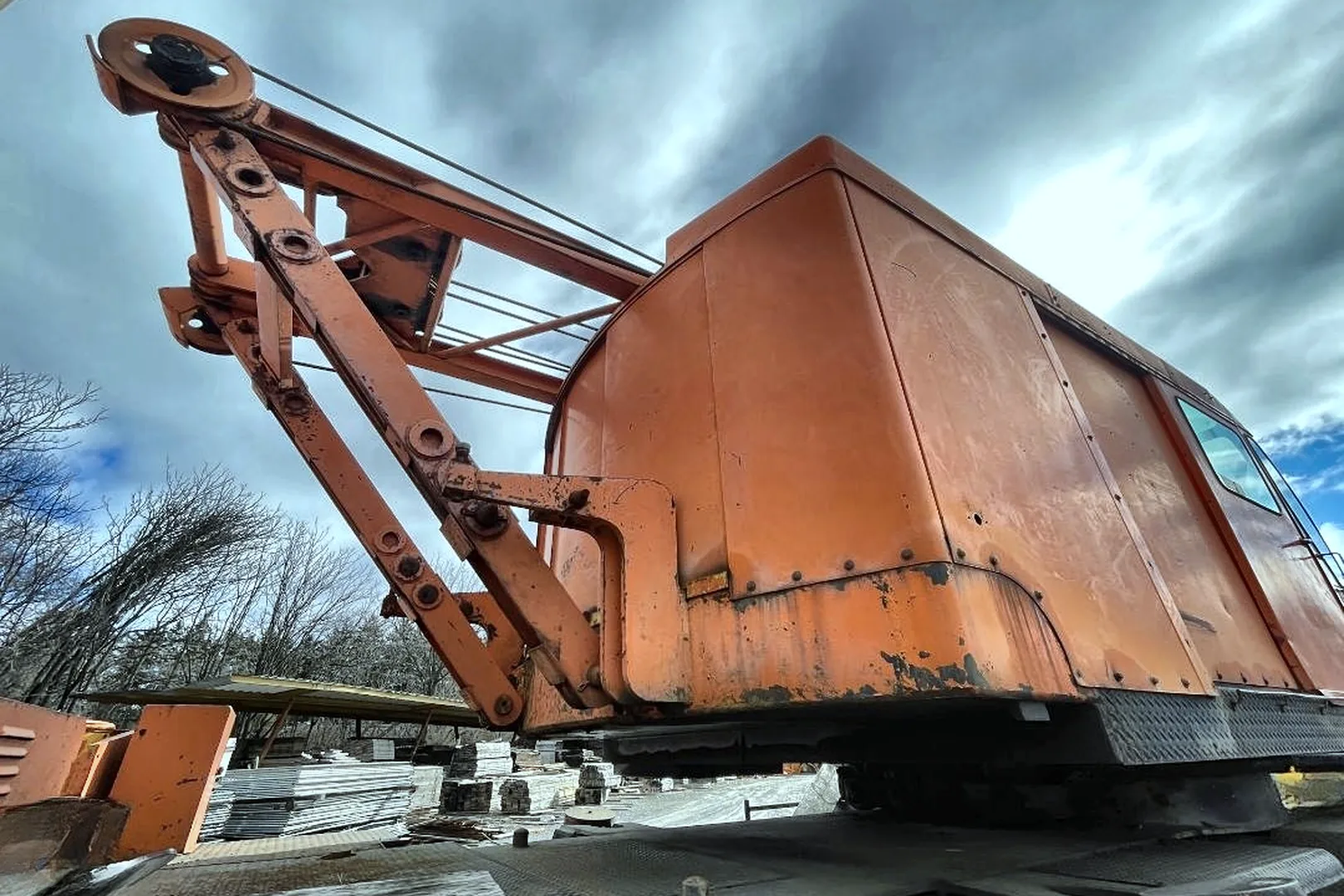 1977 P & H 790TC 90-Ton Crane - view 10 of 35