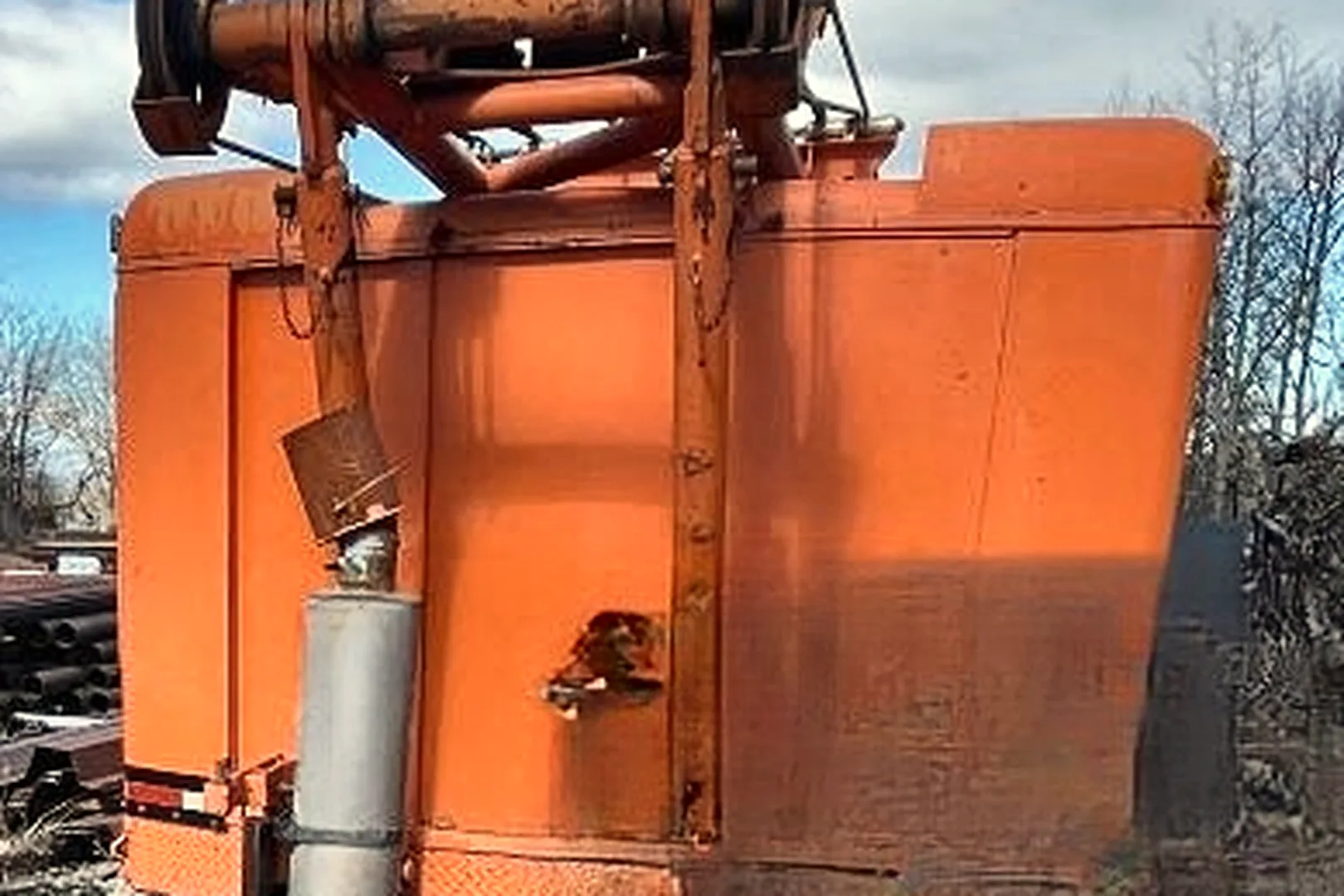 1966 P & H 650A-TC 50-Ton Crane - view 6 of 30