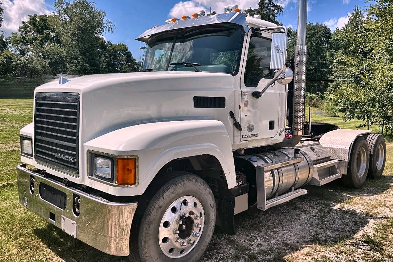 2015 MACK PINNACLE CHU613 - view 7 of 39