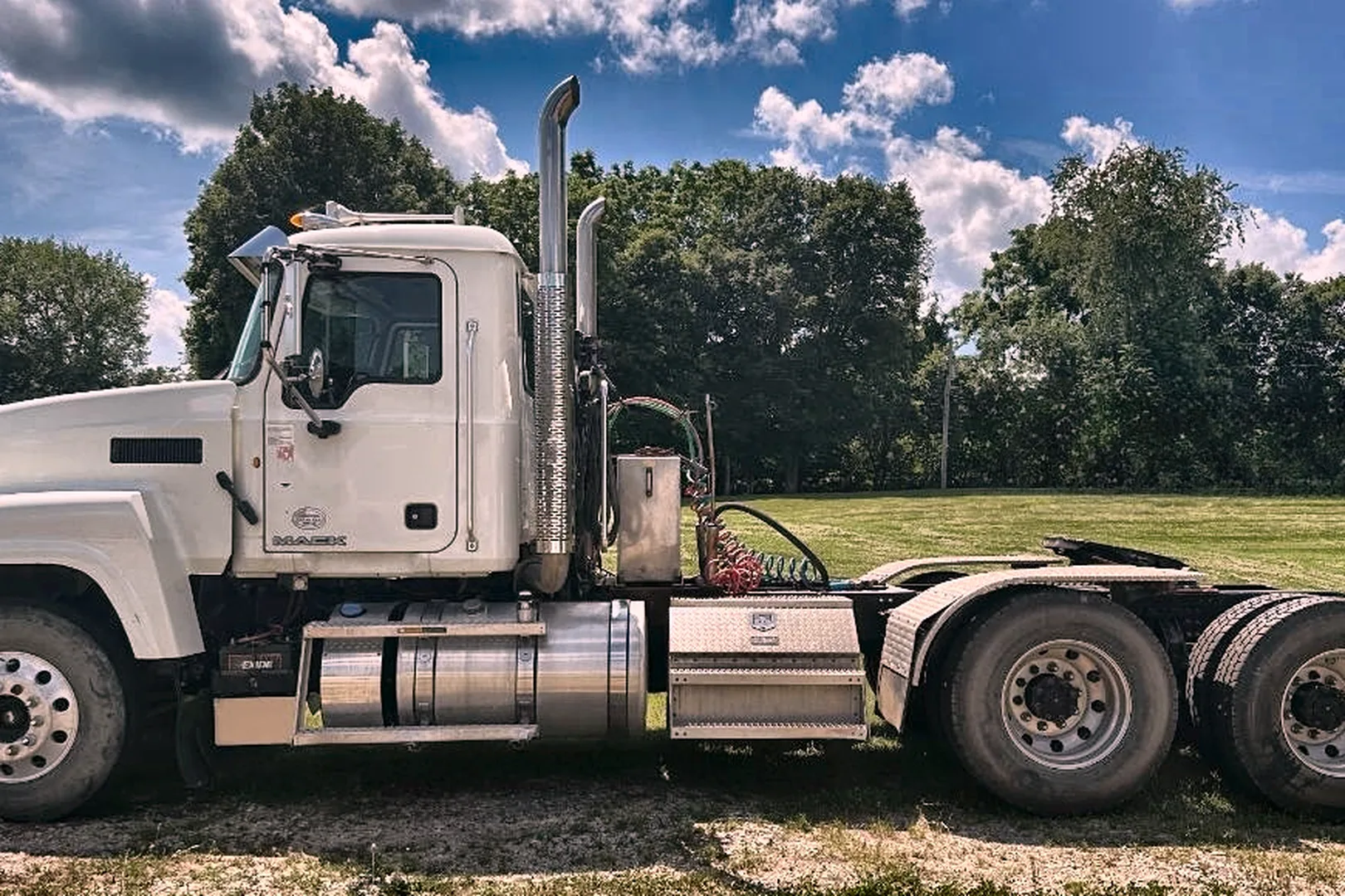 2015 MACK PINNACLE CHU613 - view 13 of 39