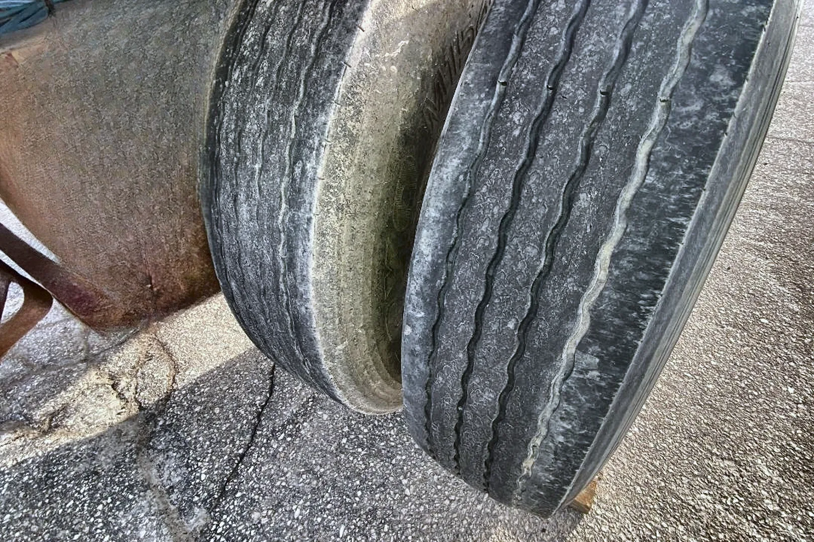 2007 ROSA 23 - view 15 of 28