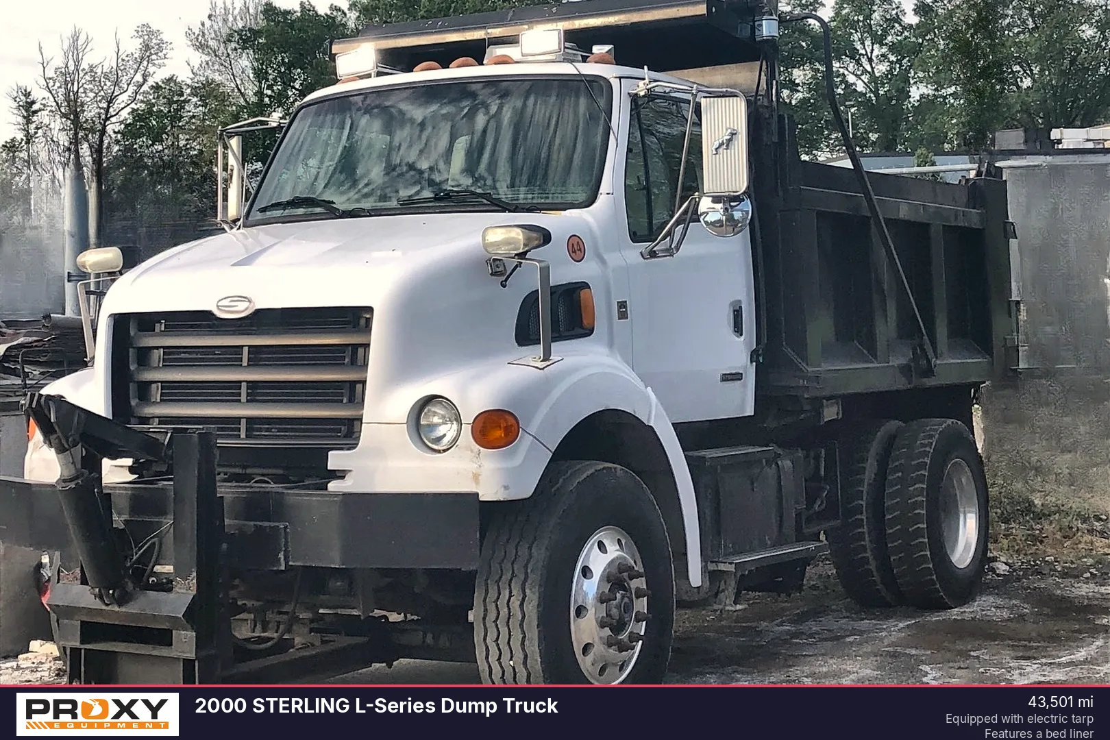 2000 STERLING L-Series Dump Truck - view 1 of 29
