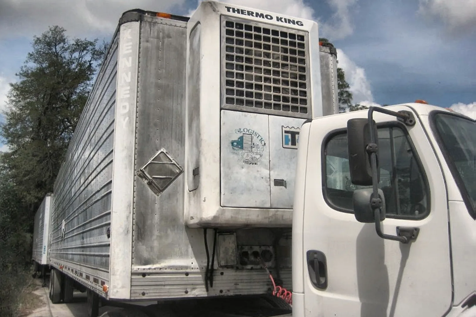 1998 UTILITY 48x102 - view 7 of 11