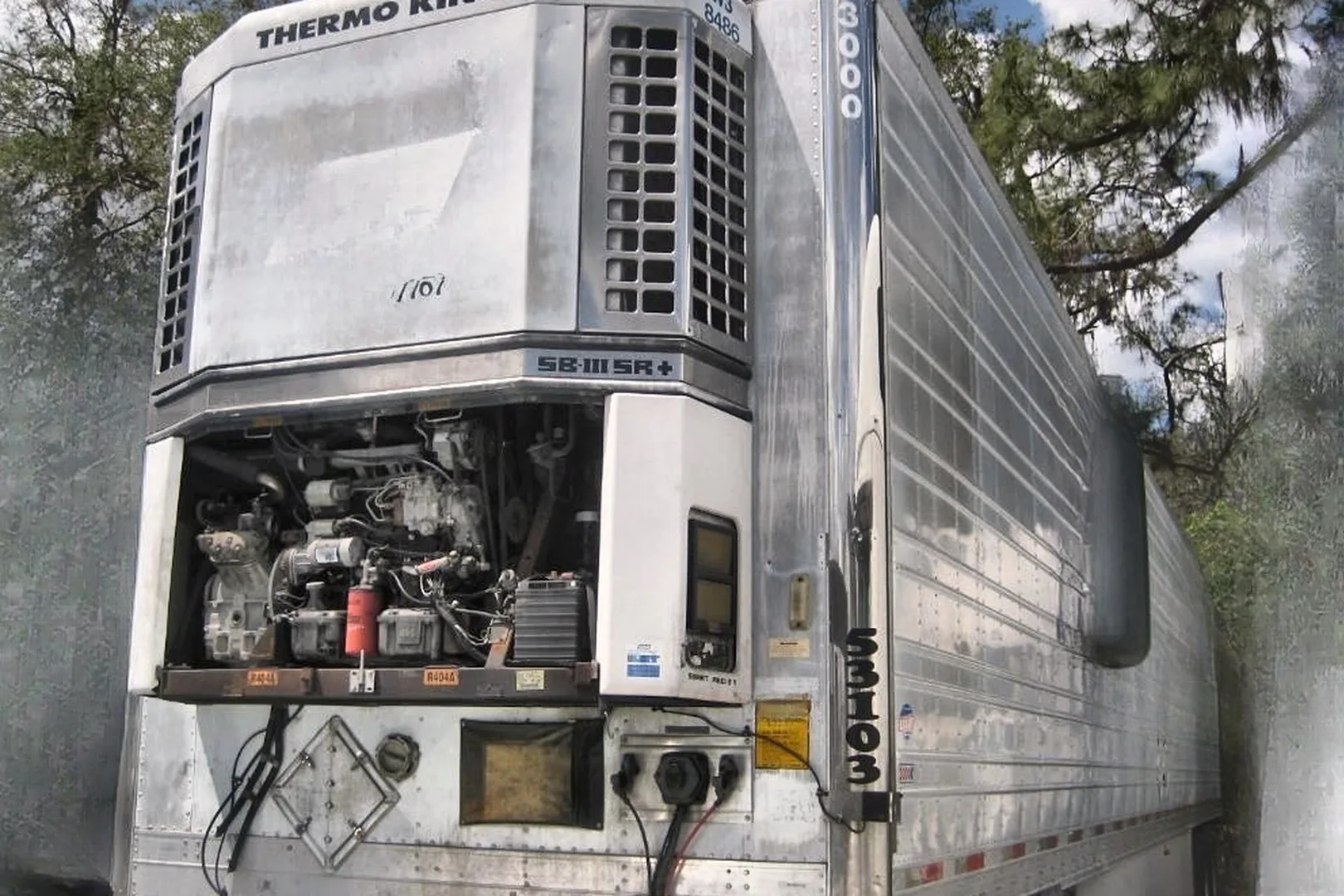 2007 UTILITY 53x102 - view 6 of 11