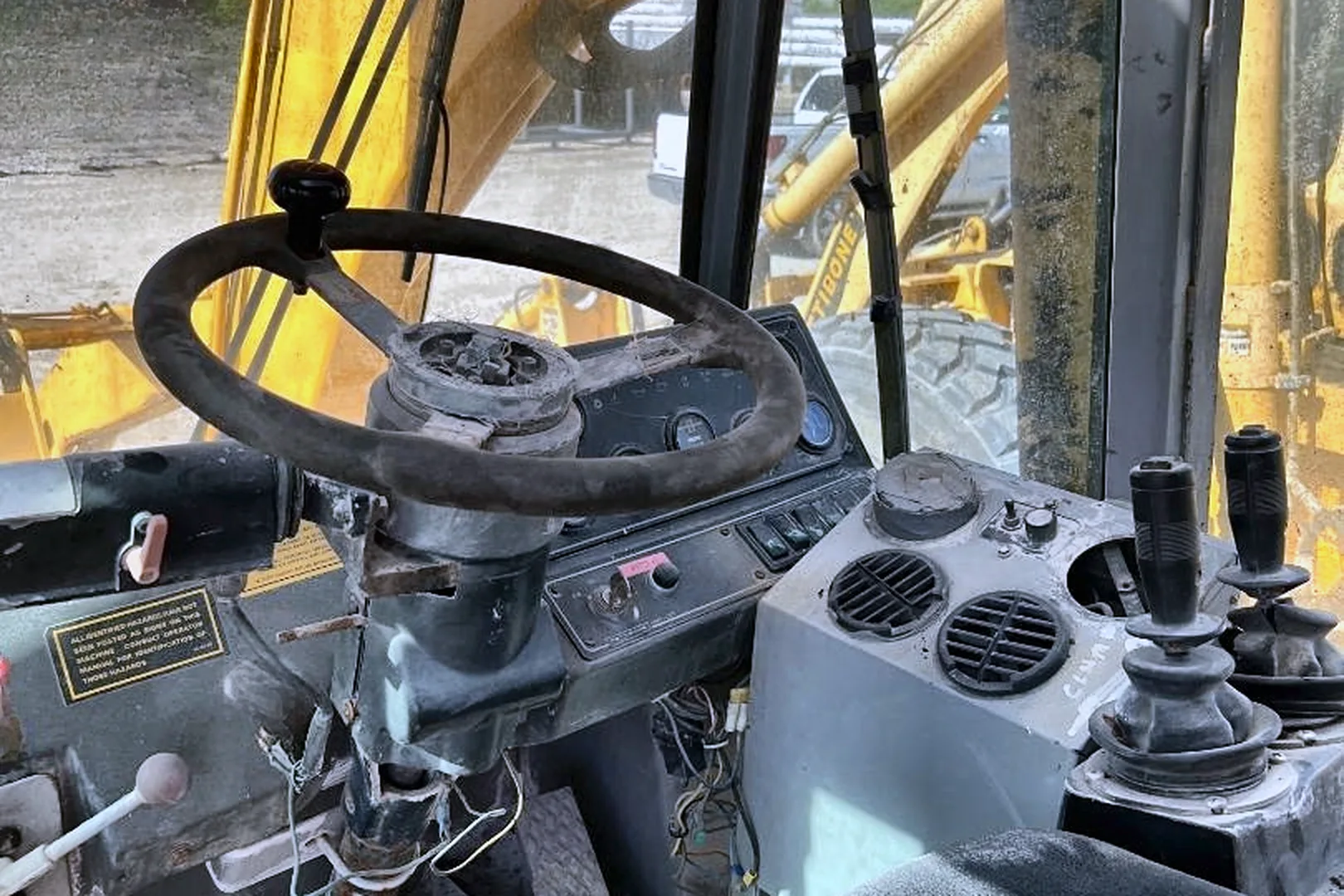 1997 PETTIBONE Cary Lift 204-G - view 14 of 14