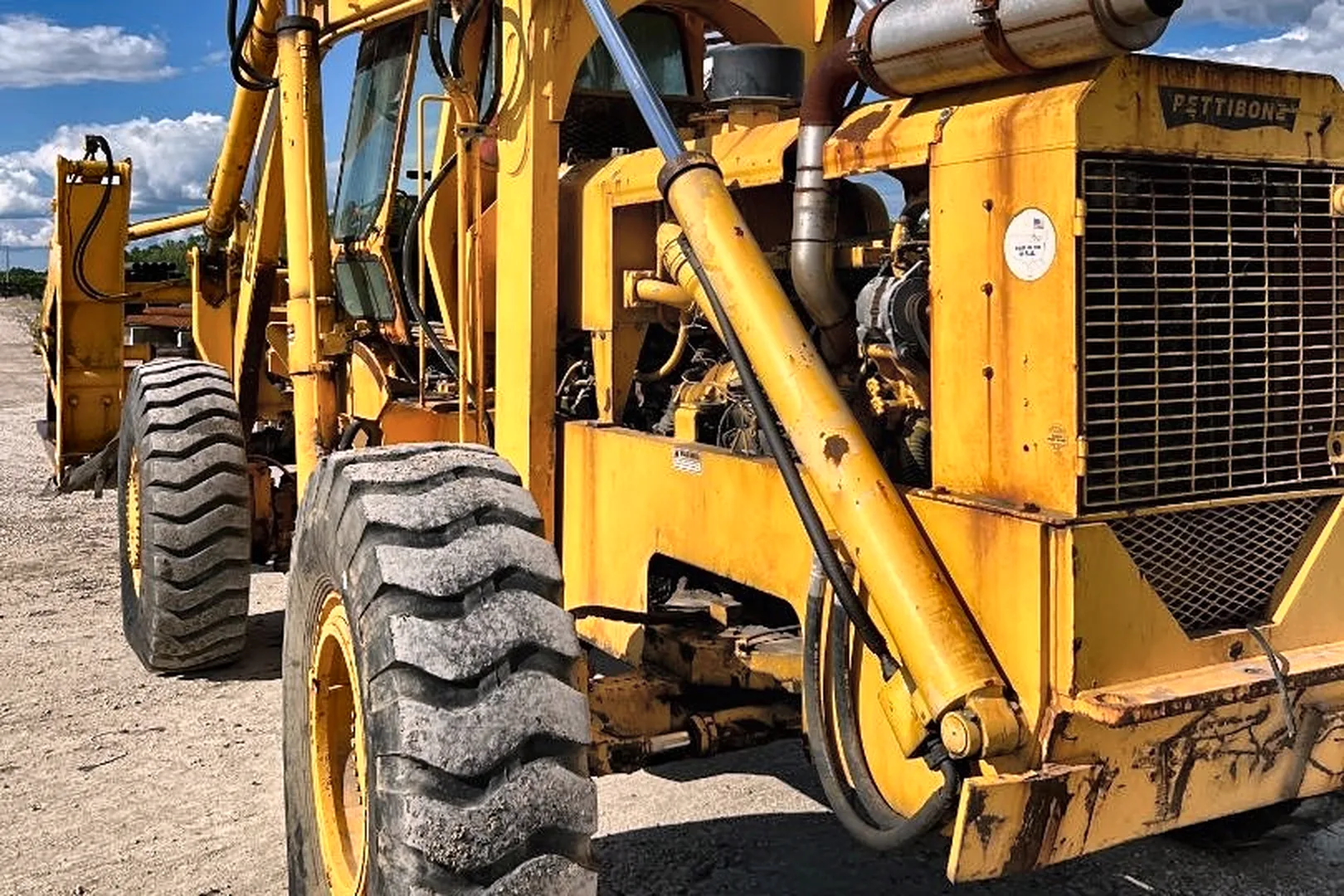 1997 PETTIBONE Cary Lift 204-G - view 6 of 14