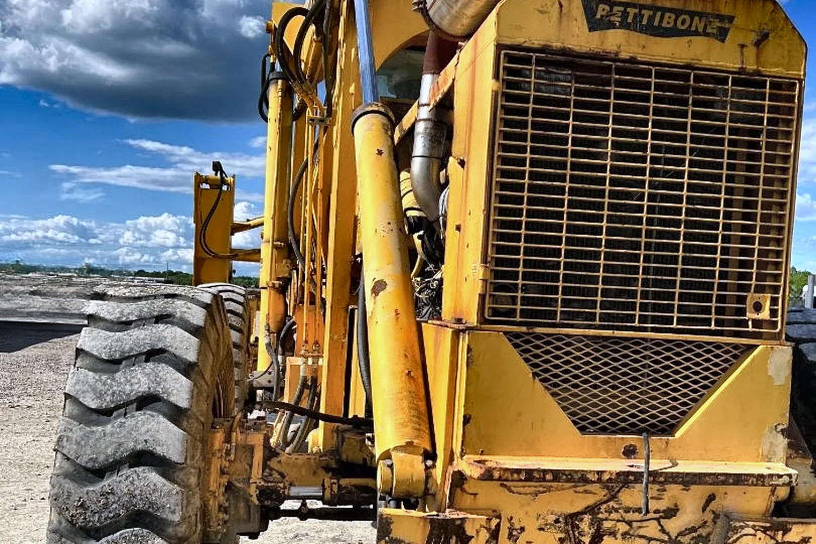 1997 PETTIBONE Cary Lift 204-G - view 10 of 14