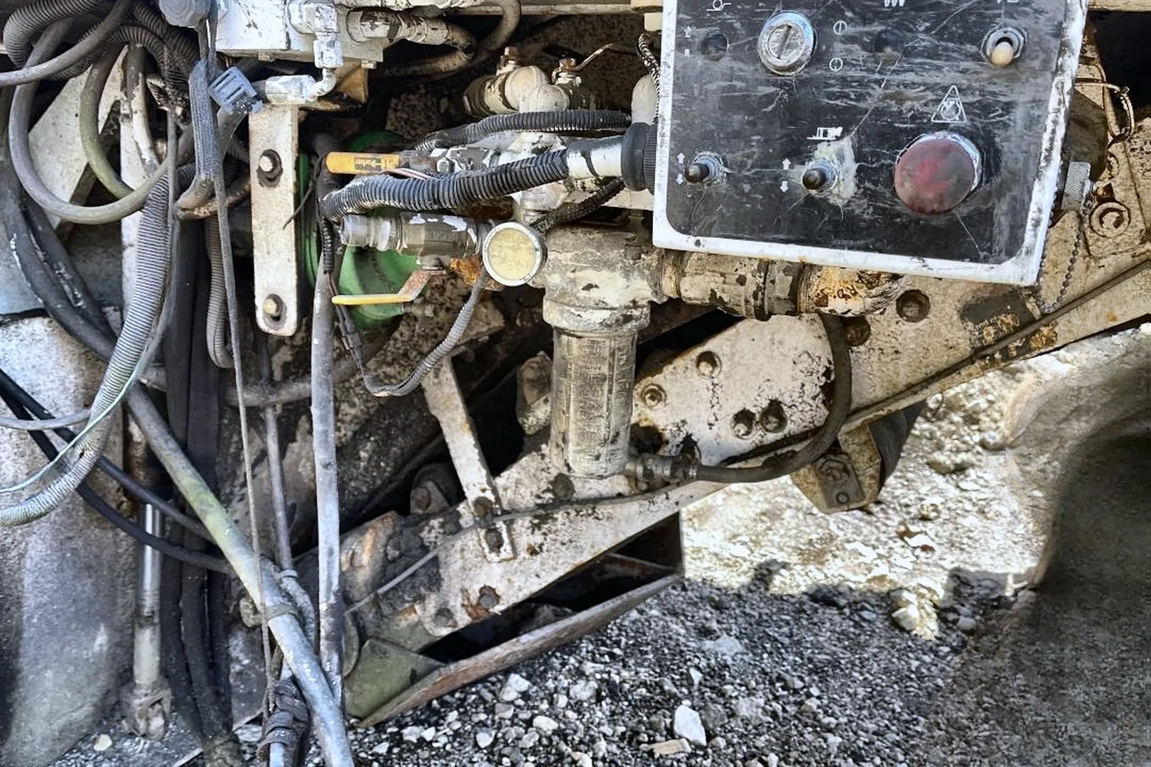 2008 ROADTEC RX 700 Cold Planer - view 14 of 26