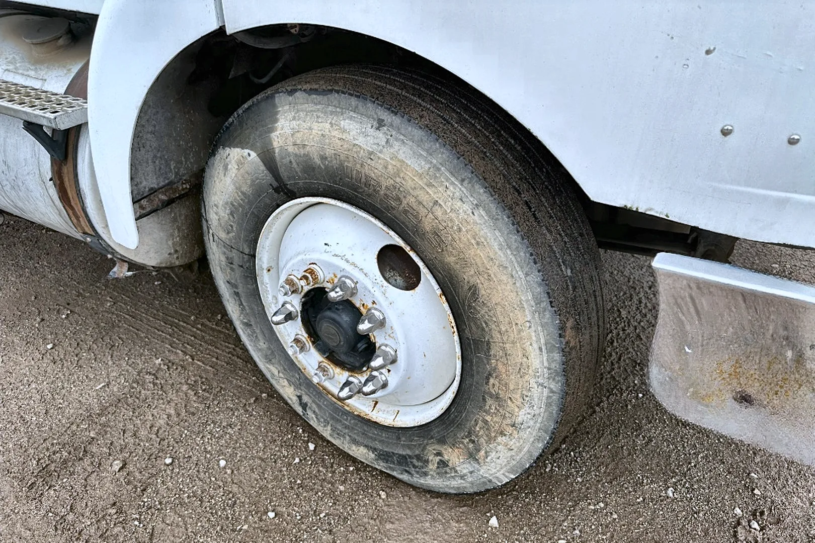 1996 VOLVO WG - view 14 of 33