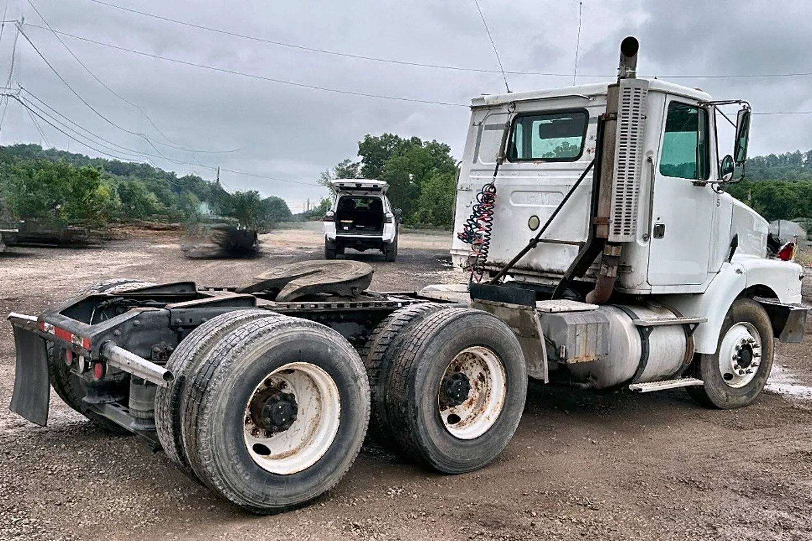 1996 VOLVO WG - view 9 of 33