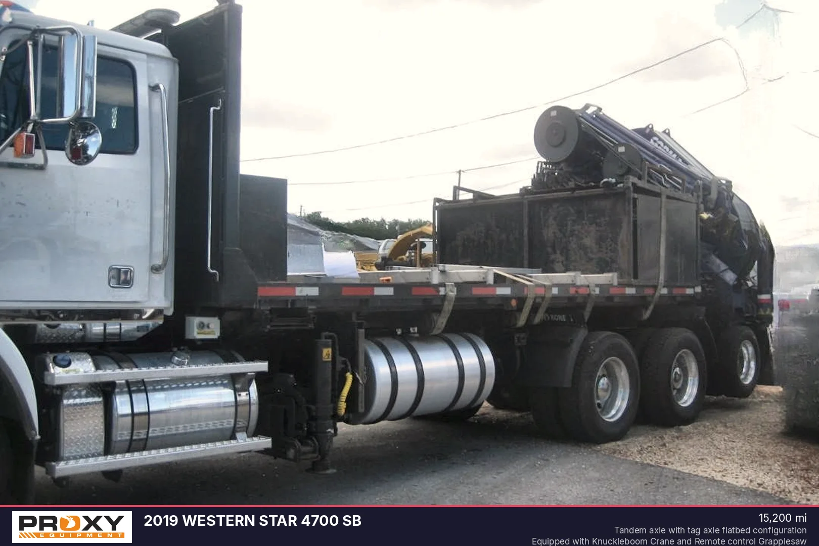 2019 WESTERN STAR 4700 SB - view 4 of 17