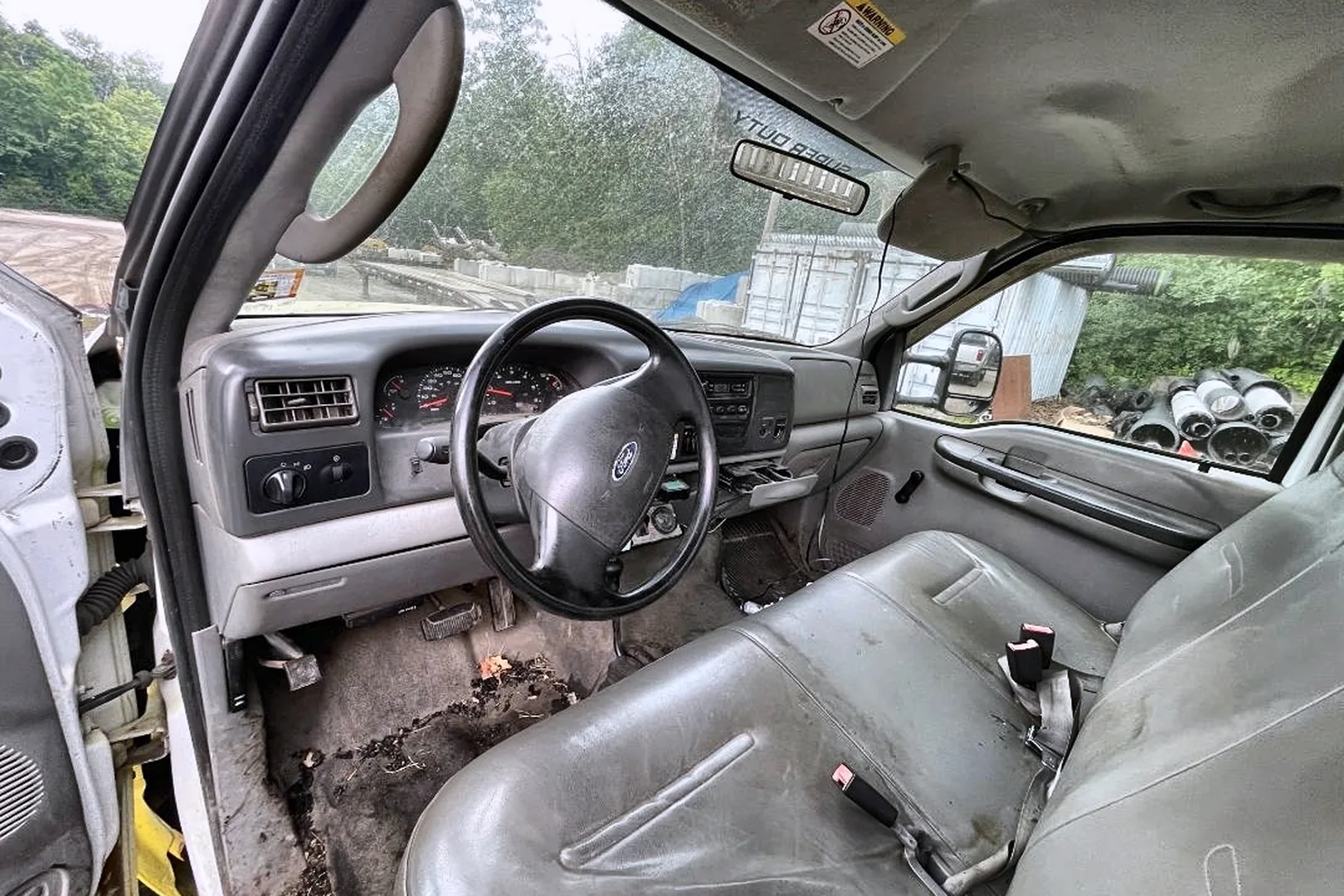 2003 FORD F-550 Service/Crane Truck - view 19 of 32