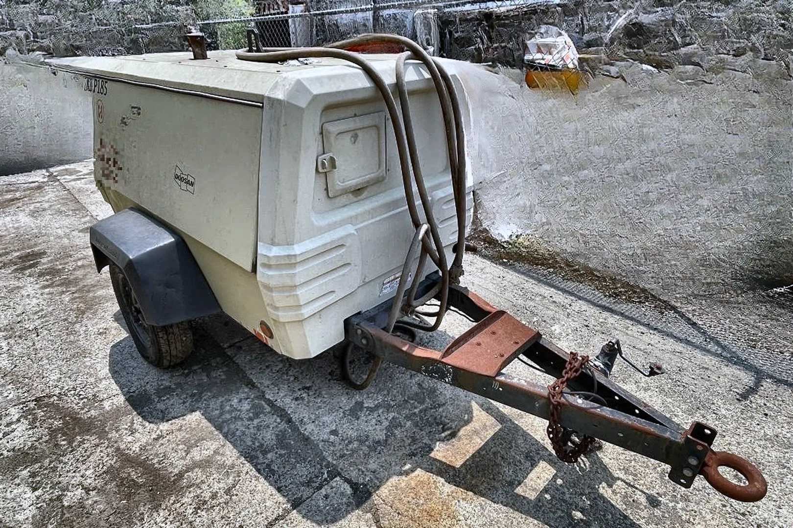 2010 INGERSOLL-RAND P185 - view 8 of 22