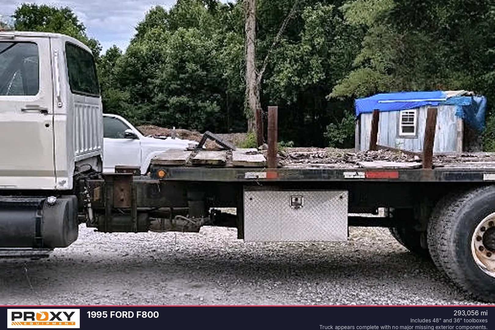 1995 FORD F800 - view 2 of 42