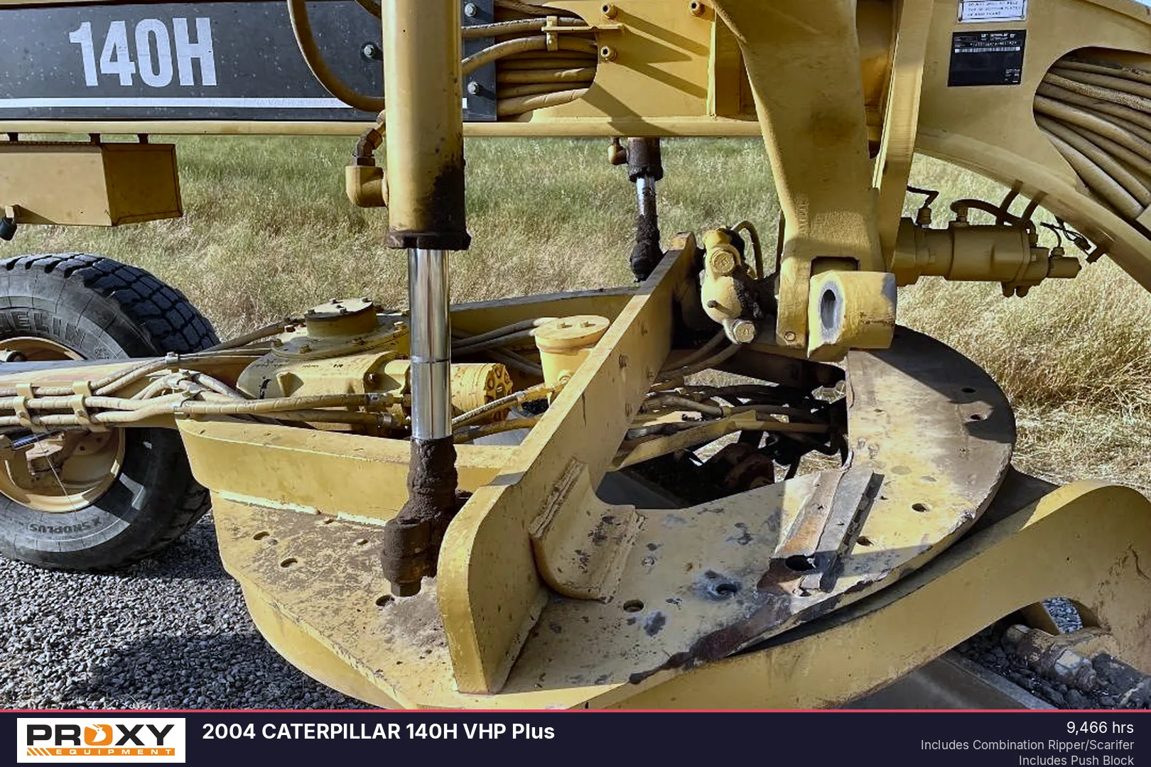 2004 CATERPILLAR 140H VHP Plus - view 3 of 14