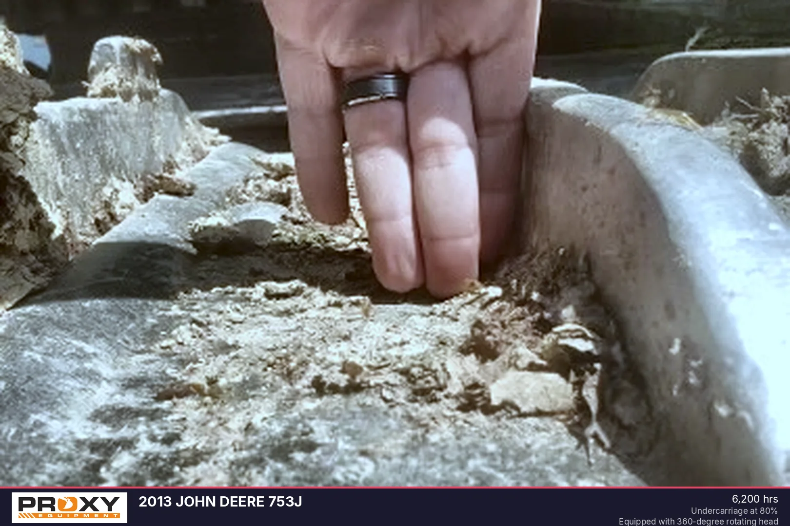 2013 JOHN DEERE 753J - view 3 of 11