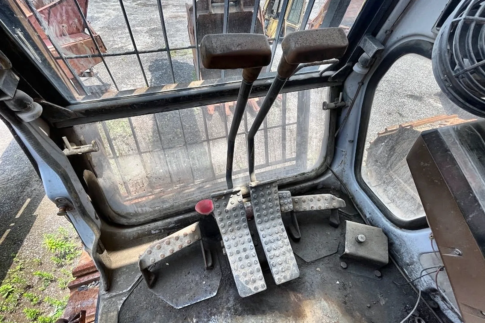 1995 HITACHI EX700BE - view 19 of 34