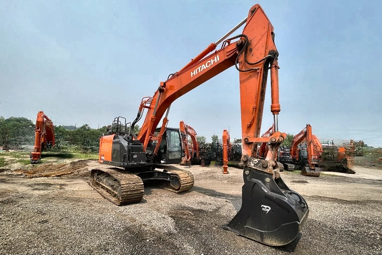 2019 HITACHI ZX345US LC-6 - view 7 of 37