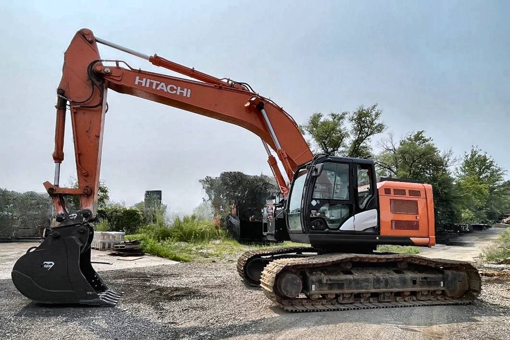 2019 HITACHI ZX345US LC-6 - view 8 of 37