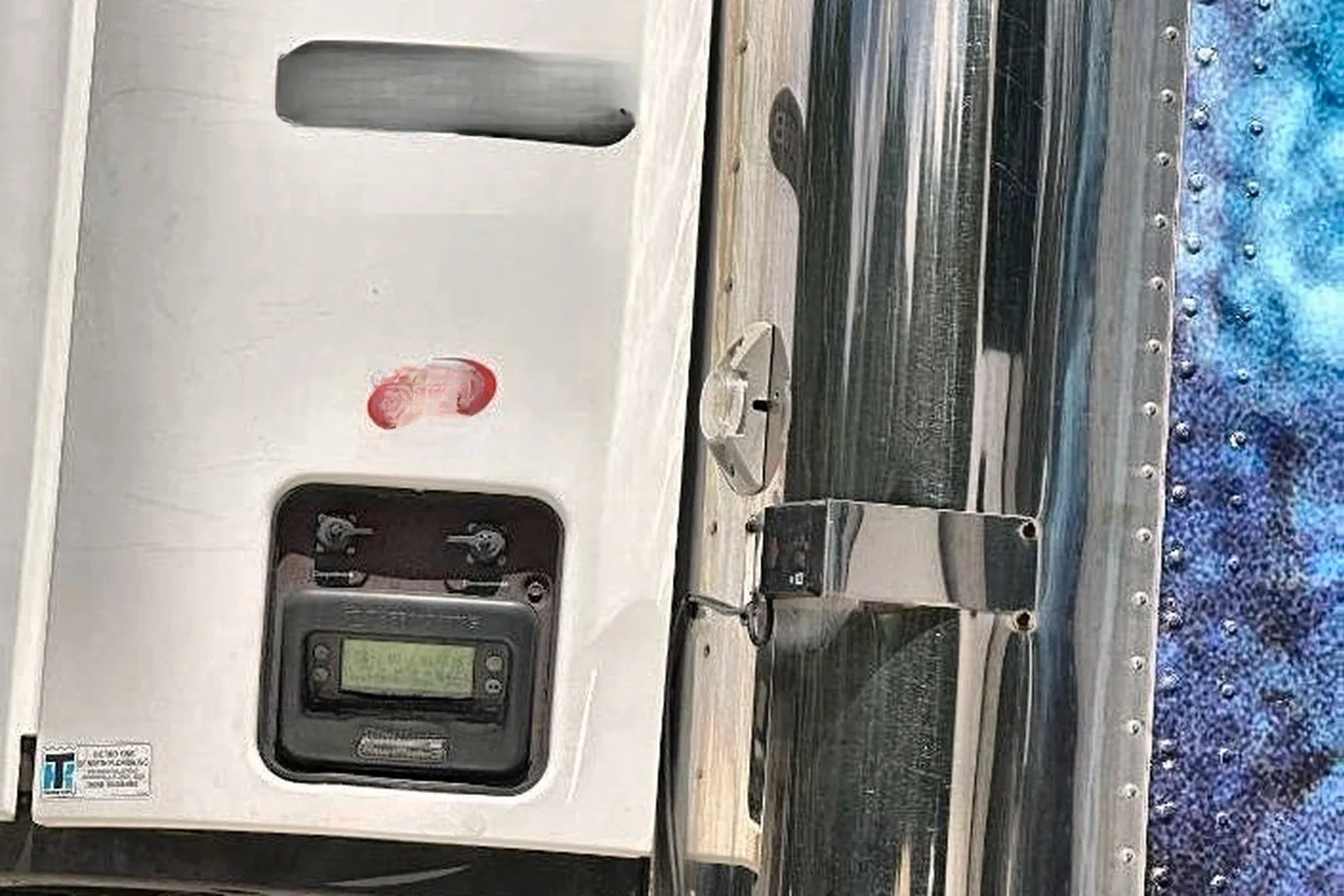 2011 GREAT DANE Refrigerated Van Trailer - view 6 of 15