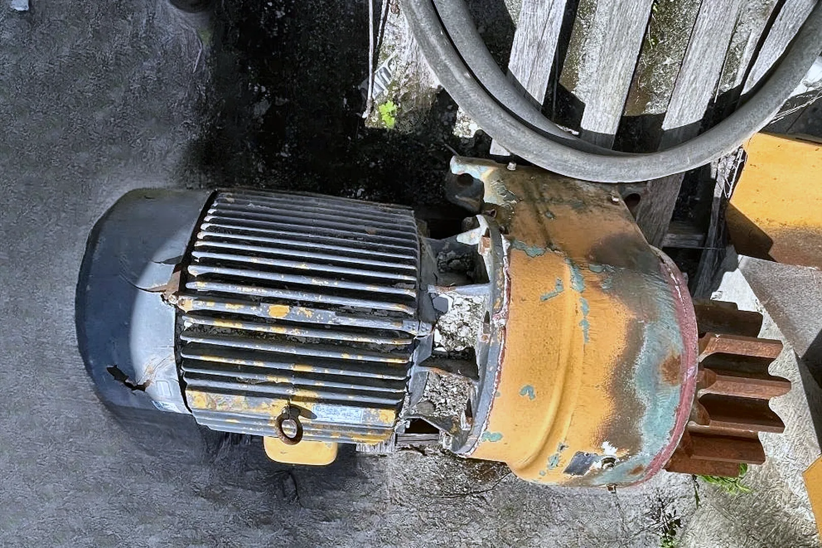 1999 JOHNSON ROSS 10 Cu. Yd. - view 10 of 30