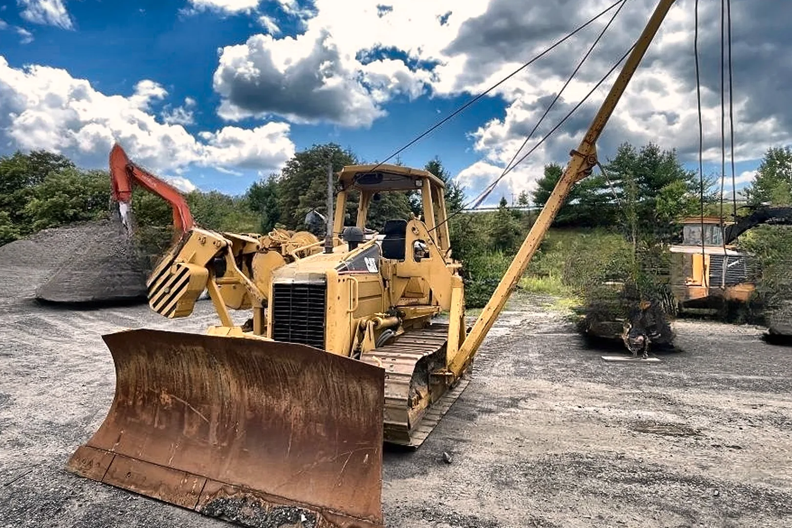 2005 CATERPILLAR D5G - view 9 of 38