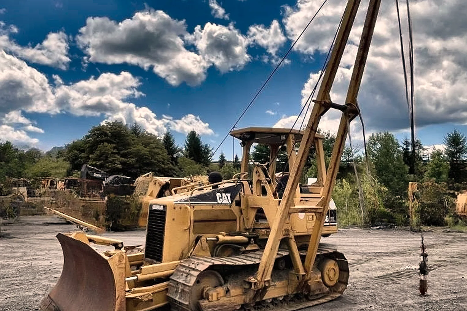 2005 CATERPILLAR D5G - view 9 of 36