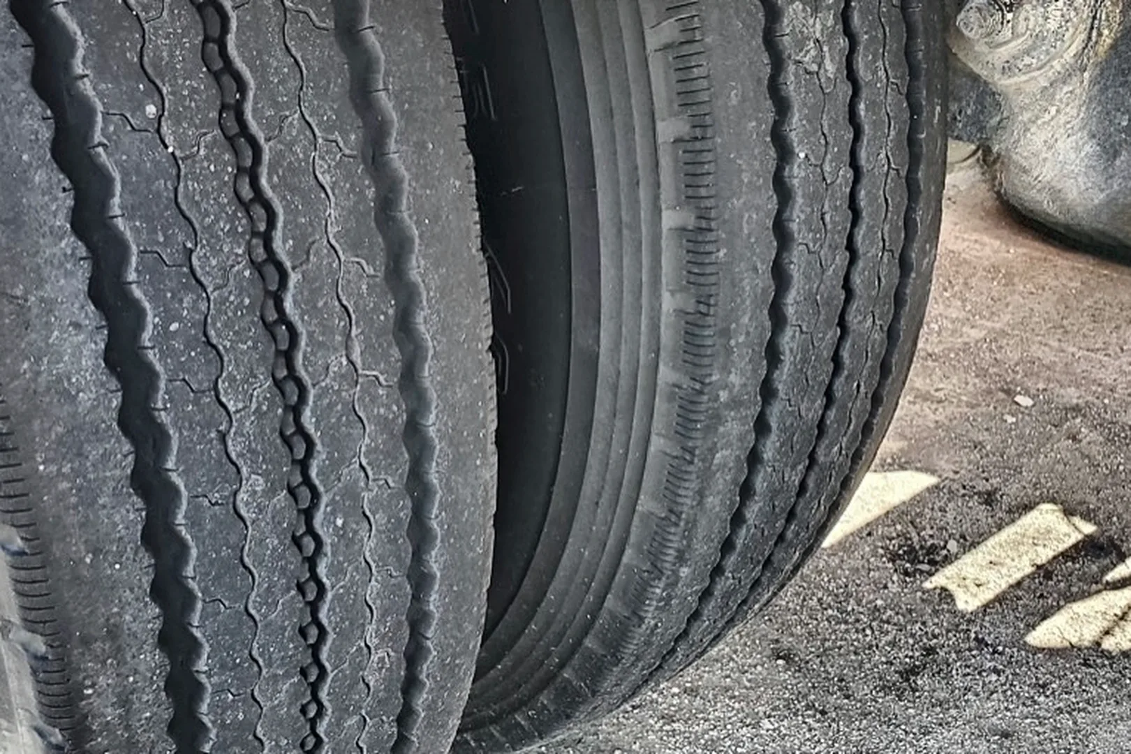 2015 EXA PNEUMATIC SAND TRAILER - view 15 of 15