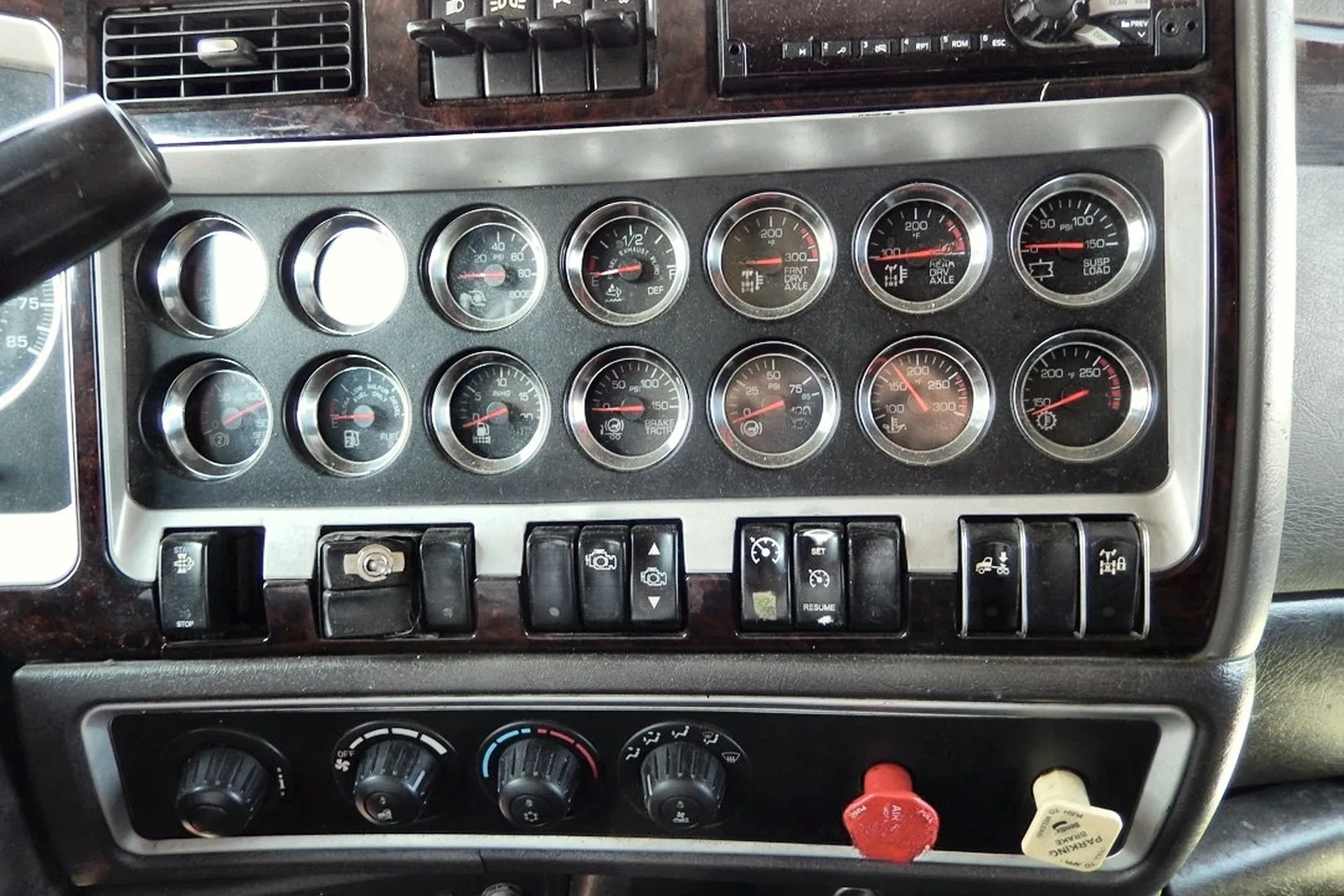 2012 KENWORTH T660 - view 15 of 53