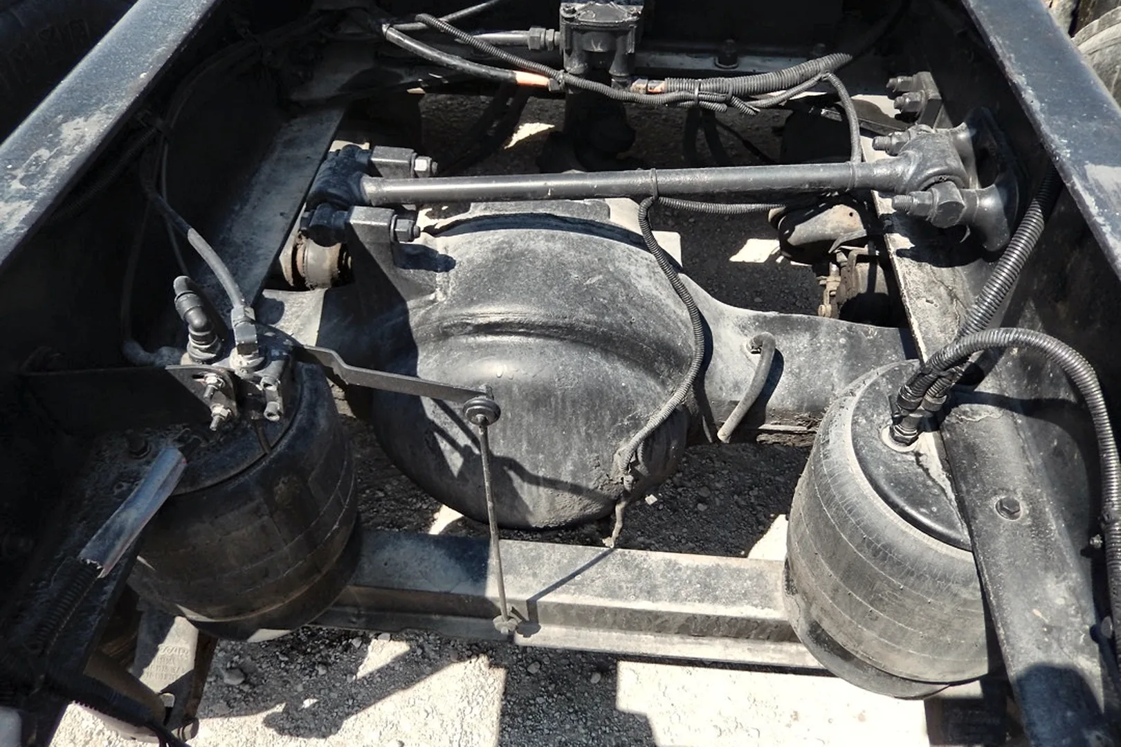 2012 KENWORTH T660 - view 11 of 54