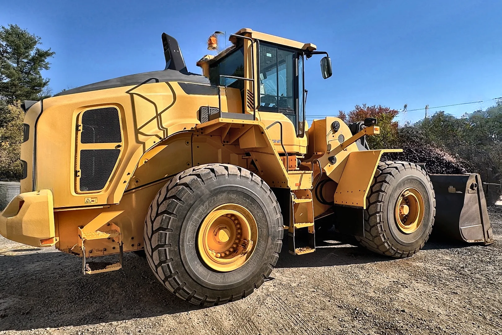 2015 VOLVO L150H - view 7 of 43