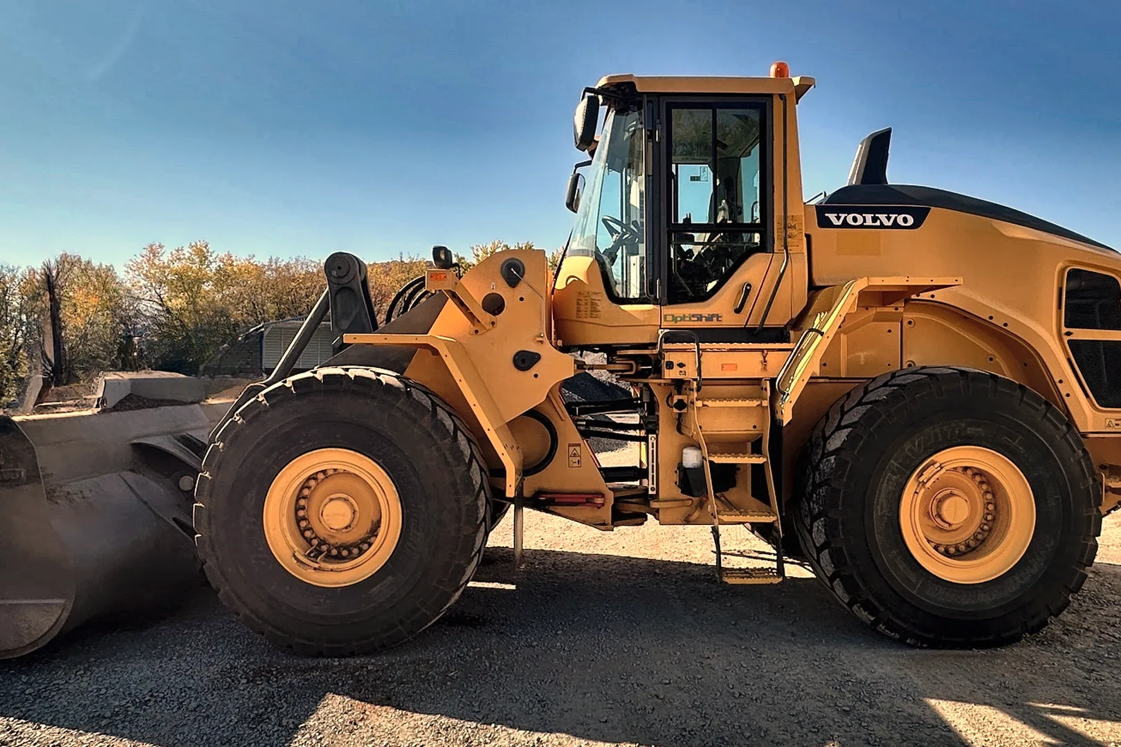 2015 VOLVO L150H - view 12 of 43