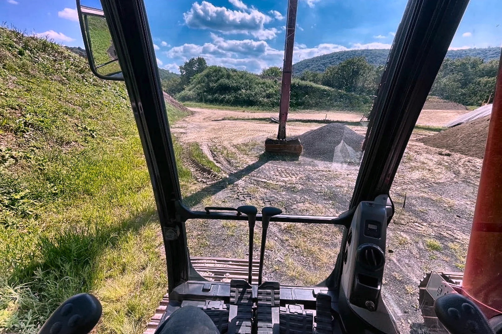 2010 LINK-BELT 240 X2 LF - view 20 of 42